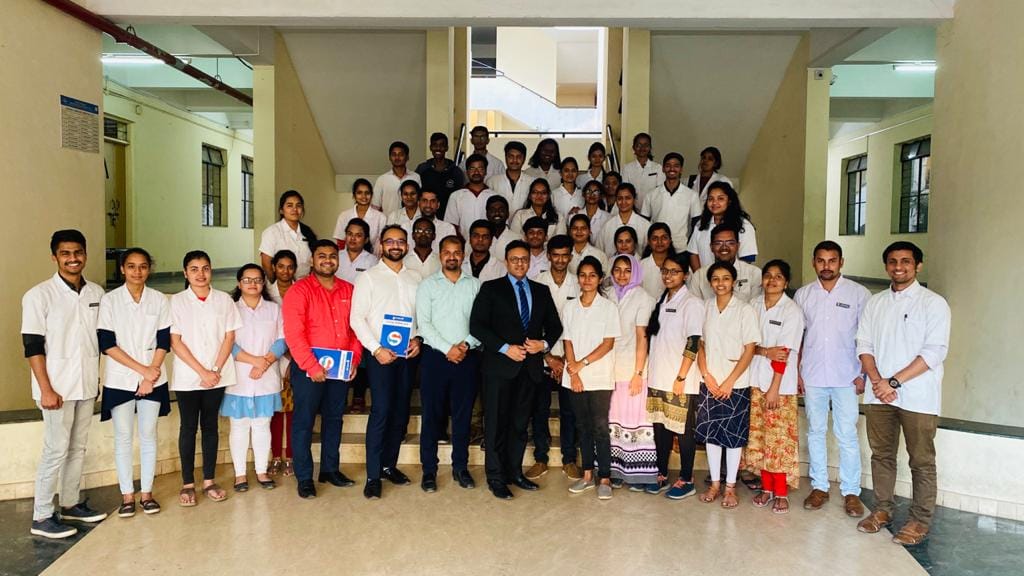 Refraction and Low vision