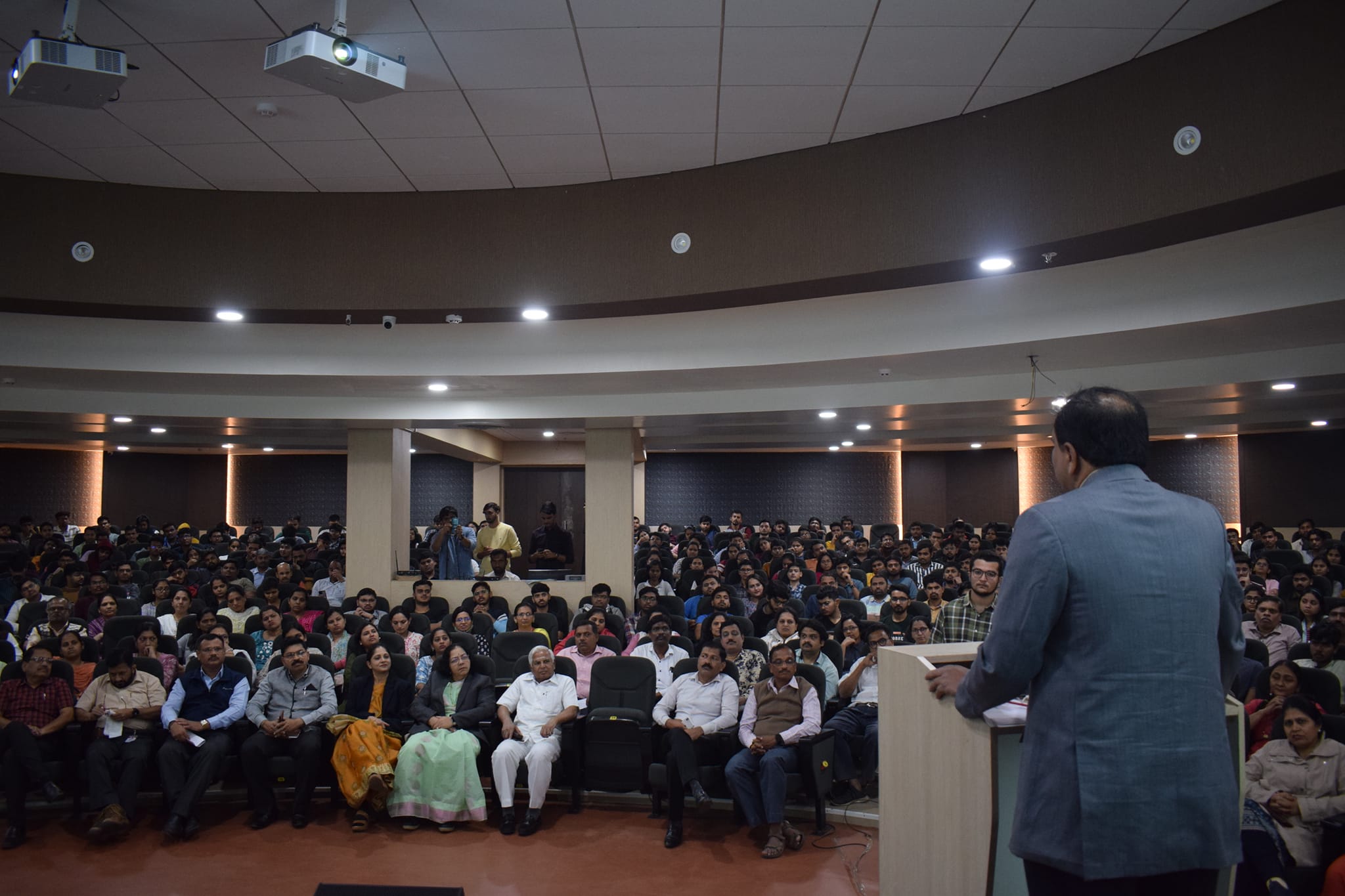 Knowledge lecture on: AI Chatbot and ChatGPT