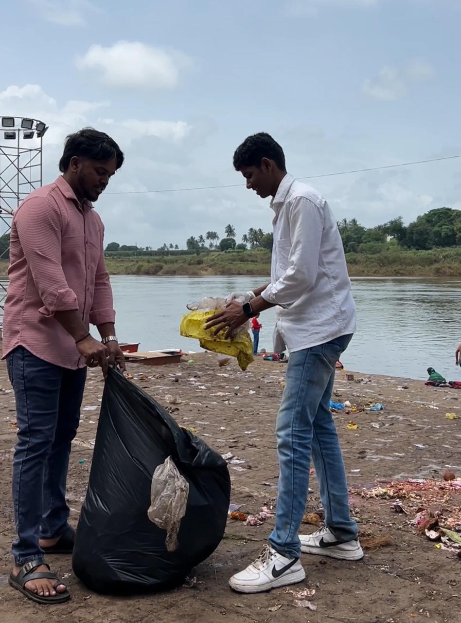 NSS Cleanliness Drive at River Krishna, Sangli  