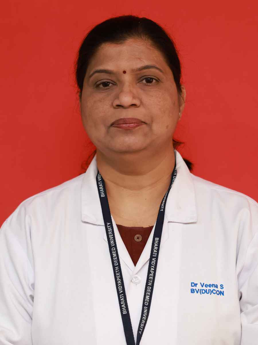 Mrs. Veena Sakhardande