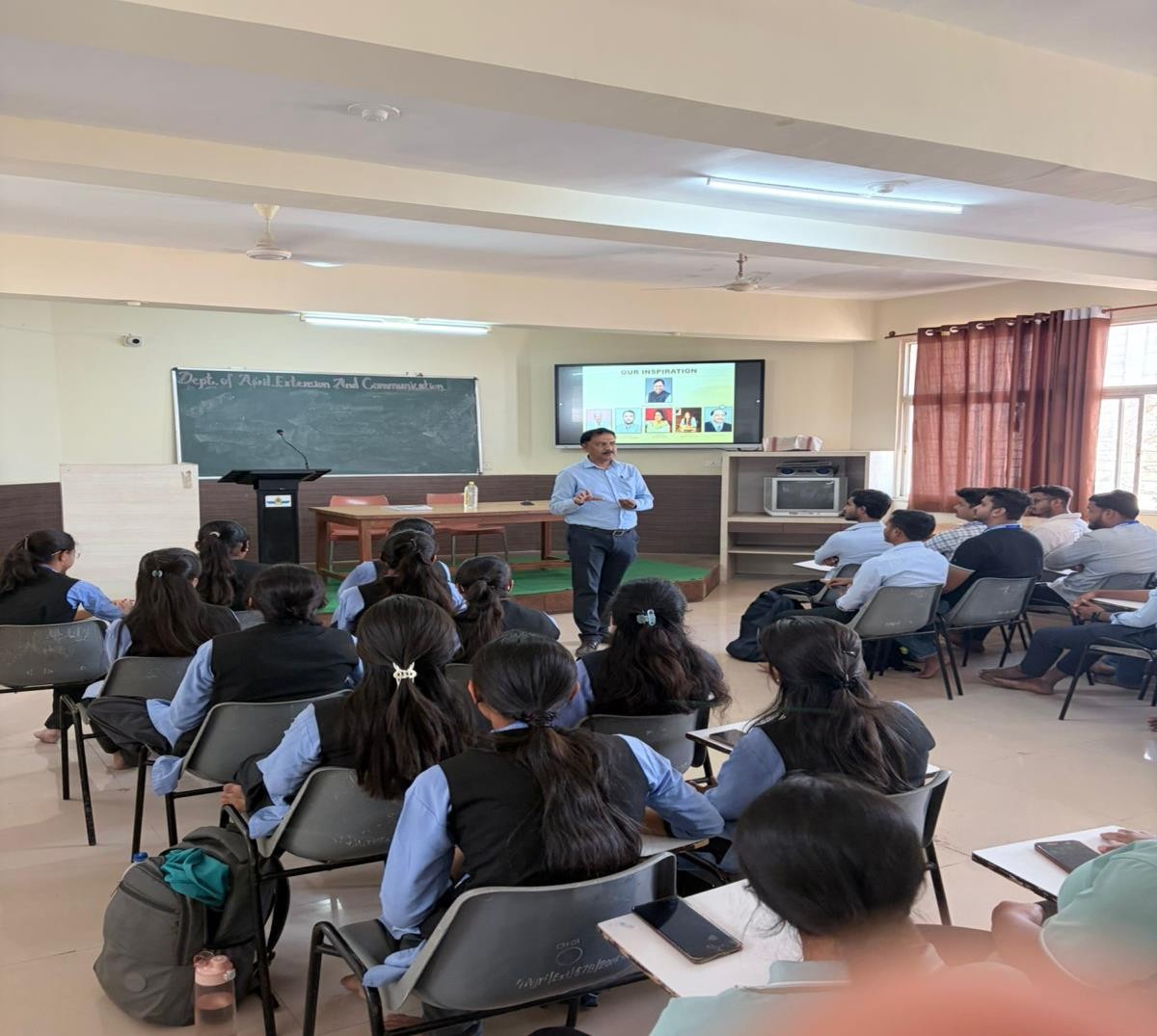 ieer-class-room-img